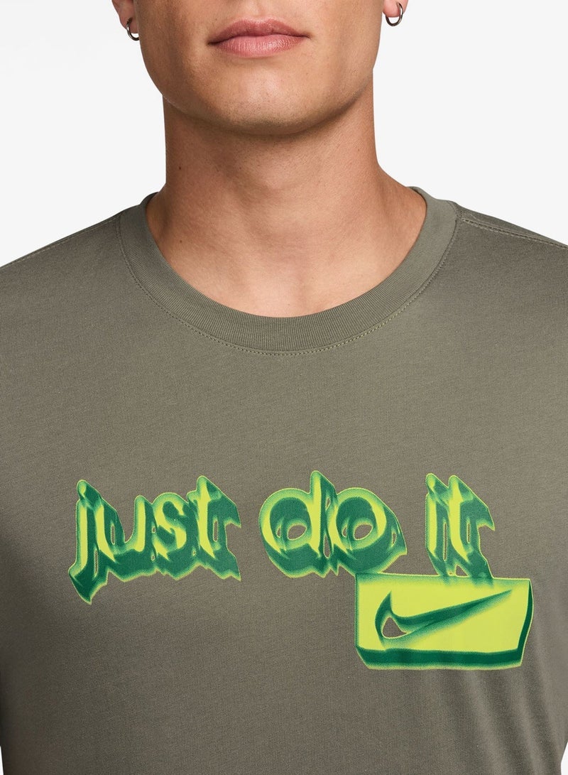 Nike Nsw Standard Blur Jdi T-Shirt - Image 3